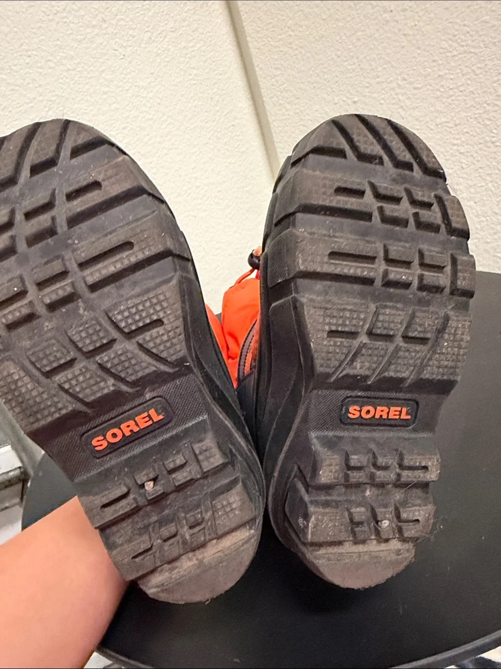 Sorel Kids Orange and Black Winter Snow Boots size 12